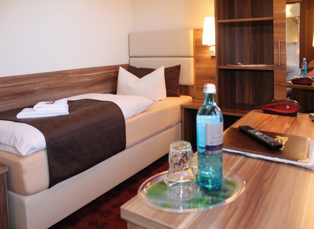 Hotel Goldener Hirsch سوهل المظهر الخارجي الصورة
